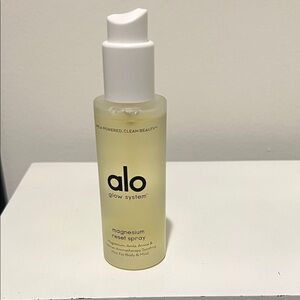 ALO glow system magnesium reset spray